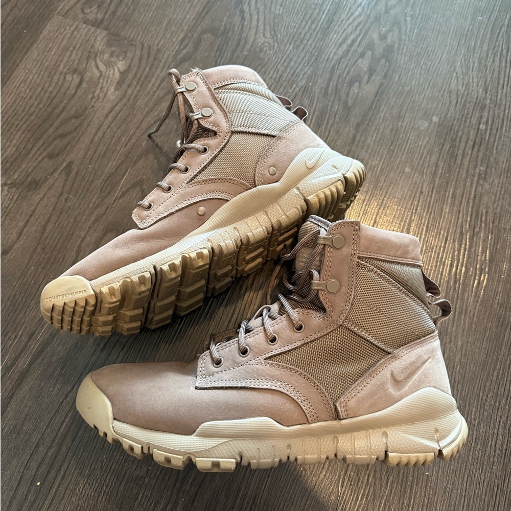 Nike SFB 6" Leather Boots “Mushroom Brown Grey” (Men’s 8.5)